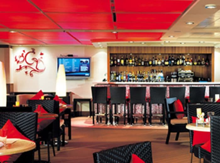 Norwegian Cruise Line Norwegian Epic Interior Courtyard Grill Bar.jpg